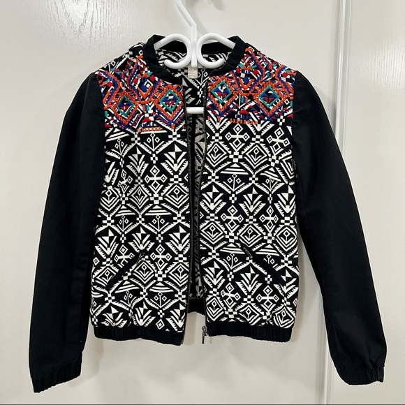 PROMOD PATTERNED AZTEC EMBROIDERED BOMBER JACKET - Picture 3 of 7